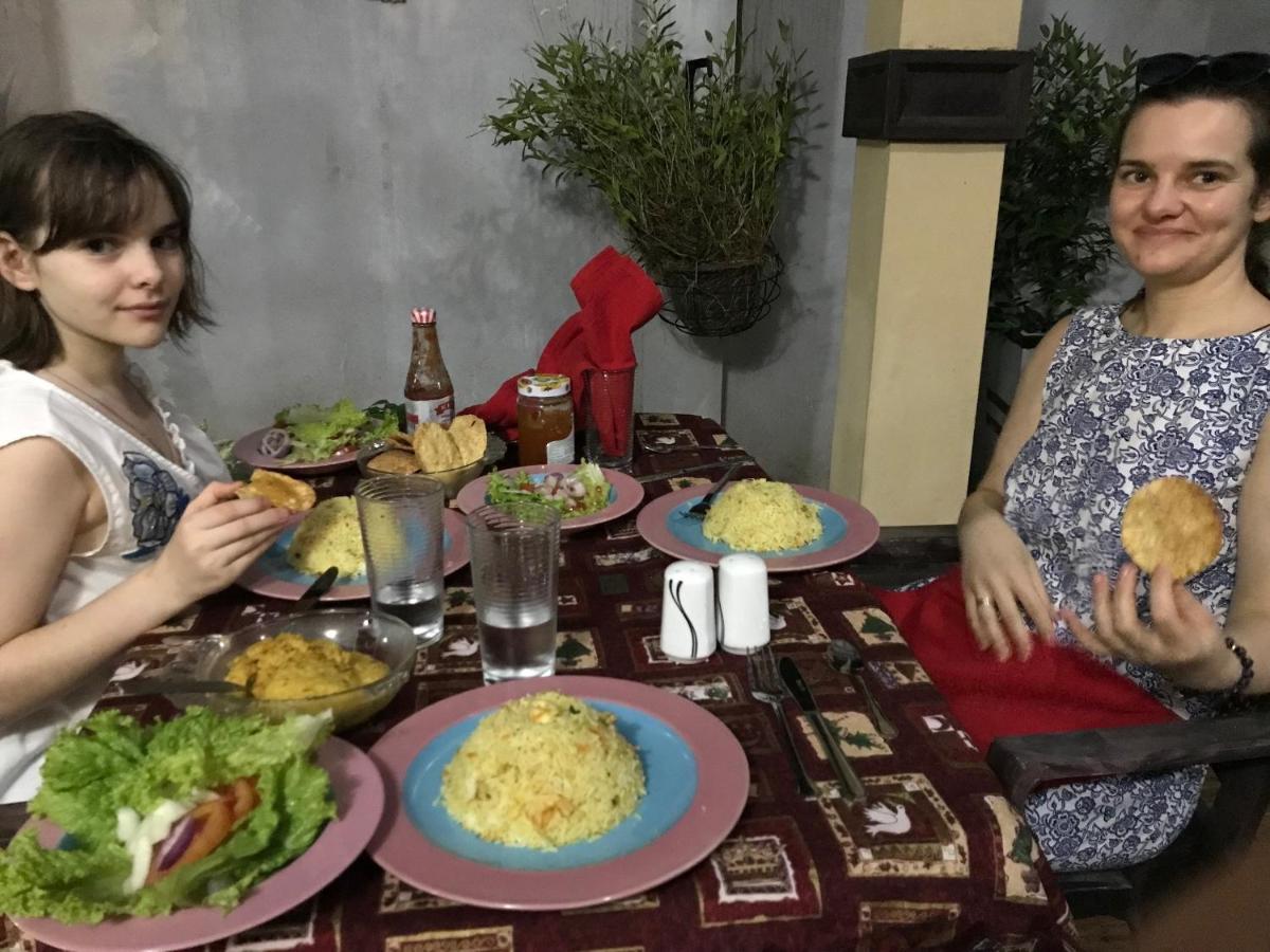 Vero Homestay Galle- Your Home Away From Home! Eksteriør bilde